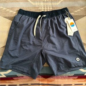 Vuori Kore Short Azure Dashed Lines